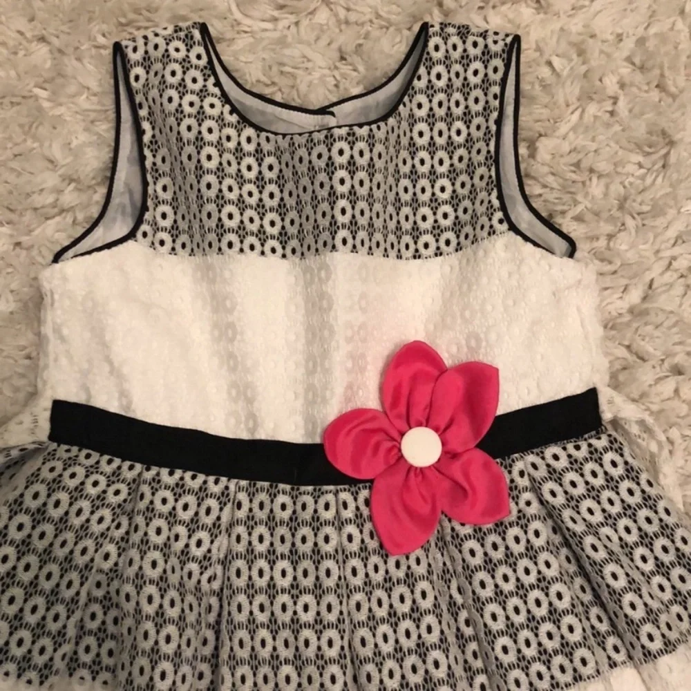 Girls party dress - Picture 6 of 7